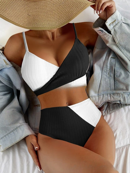 Colorblock Pit Swimsuit